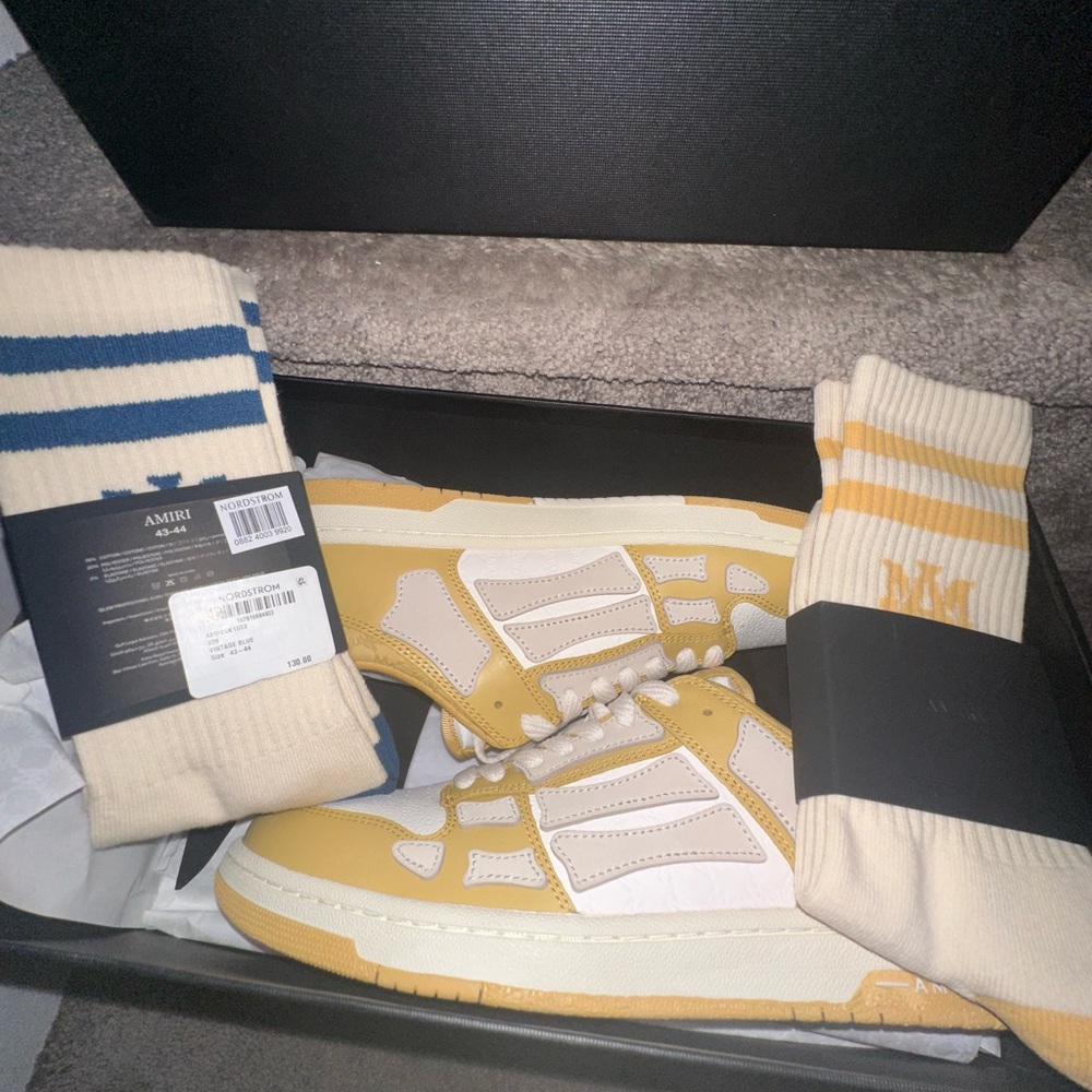 AMIRI Cream and Yellow Casual Socks